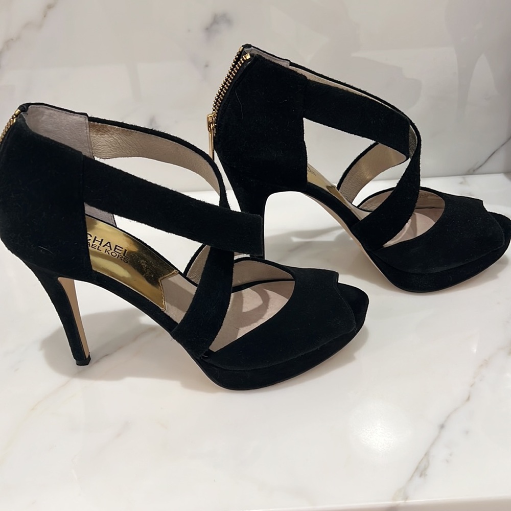 Black suede michael Kors platform heels